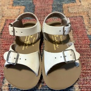 White Sun Sans Sandals